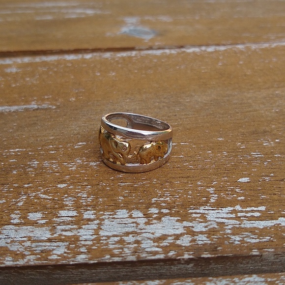Sterling Silver and Gold Elephant Ring - Picture 3 of 10
